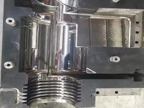 Insulator die